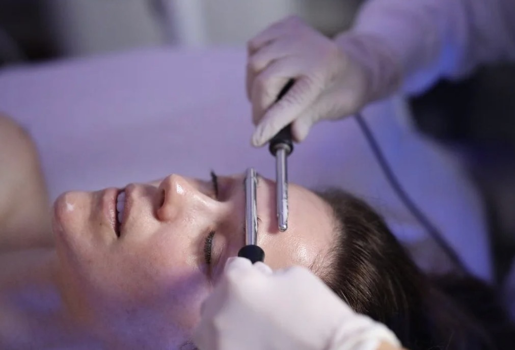 Close-up of a dermaplaning treatment